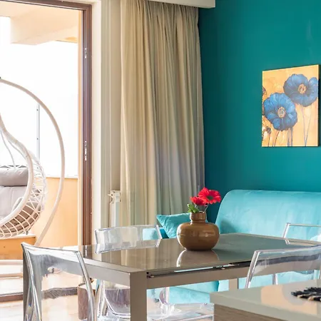 Coco Sunshine Apartment *